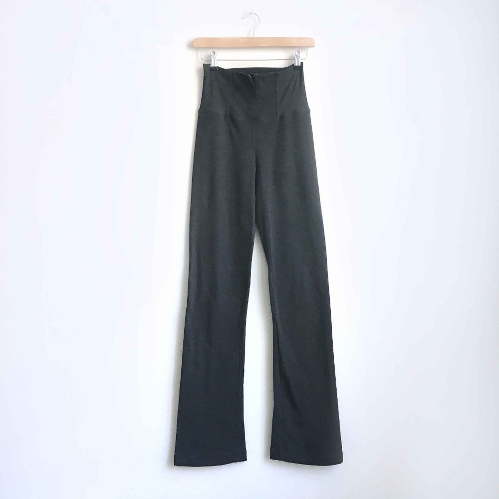 lululemon super high rise hook my eye yoga pant 4